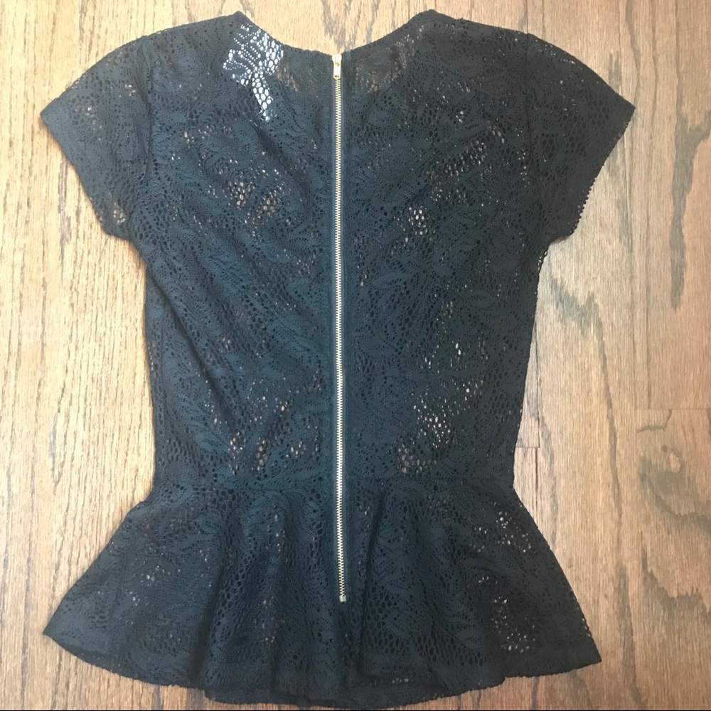 Mimi Chica black sheer lace peplum top zip back - Picture 4 of 5